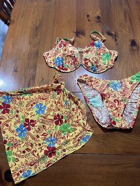 Endless Sun Womens Vintage Yellow Red Floral Brazilian Bikini Sarong Set Size XL